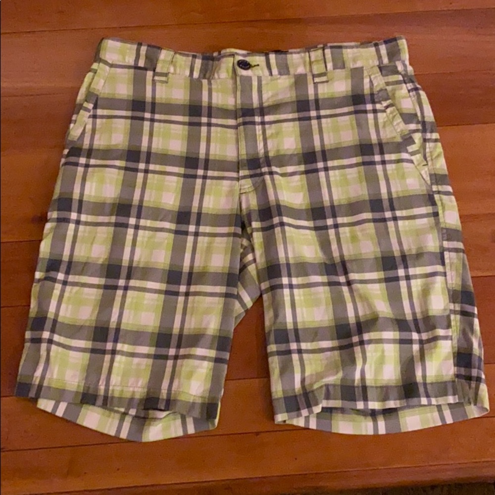 Hollas multi coloured size 36 shorts